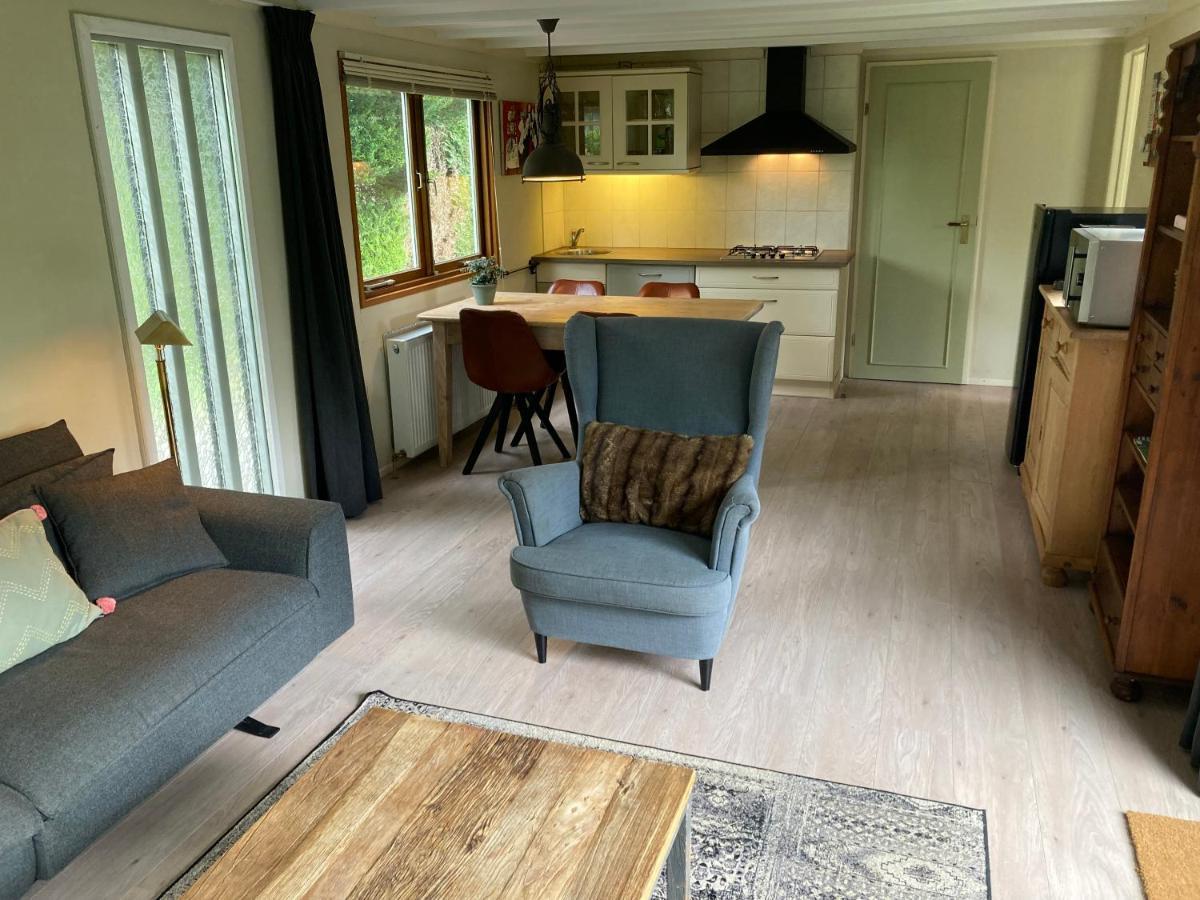 Chalet Wild Forest, Knus Chalet Op De Veluwe Met Gratis Parkeren Putten Kültér fotó